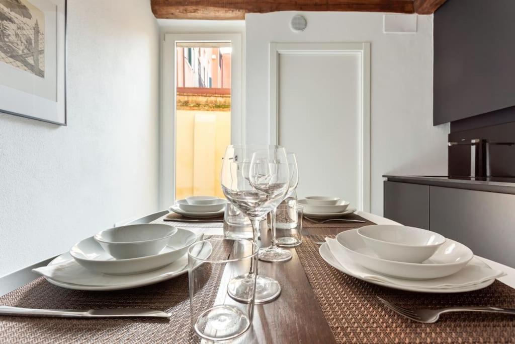 Dimora San Lorenzo Luxury Apartment Venice Exterior photo